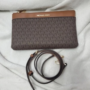 Michael Kors Brown Monogram Zipper Clutch Small Shoulder bag - Picture 1 of 8