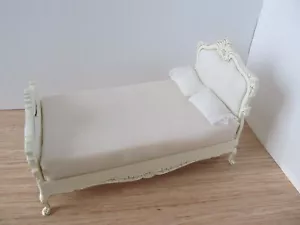 Vintage Bespaq Jia Yi Bed French Gold off-White Dollhouse Miniature 1:12 - Picture 1 of 11