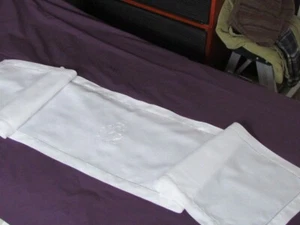 70" x 15 1/2" Church Linen 100% Altar Runner White Hand Embroidered JHS - Picture 1 of 18
