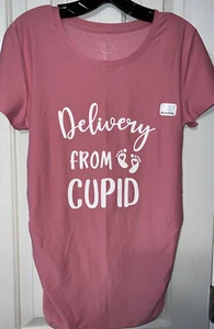 Time And Tru Women's Delivery From Cupid Pink Graphic Maternity T-Shirt Small - Picture 1 of 5