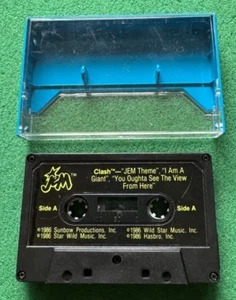 Vintage 1986 BM & die Hologramme CLASH Puppe Musik Kassette Band 80er Jahre Mädchen - Bild 1 von 2