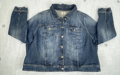 d/C Jeans Stretch Denim Trucker Style Jean Jacket Womens Plus Sz 2XL - Imagem 1 de 4