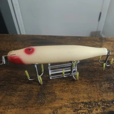 Vintage Creek Chub Giant Pikie #6012RE or #6025  Vg+ or Ex- Cond. 8 in/Wood - Image 1 of 4