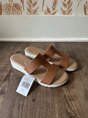 Sandalia para mujer Kensie Elena banda H deslizable coñac talla 6 Foto 1 de 4