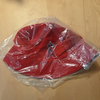 40% OFF! LA Angels Yakult Stadium Exclusive Reversible Bucket Hat Cap NEW 1-2 - Image 1 of 2