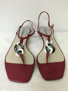 Sandali piatti Emporio Armani con fibbia e cinturino alla caviglia - rosso - pelle - taglia EUR 36 - Foto 1 di 9
