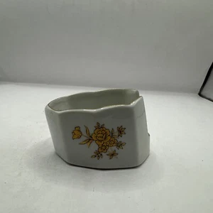 VTG Andrea by Sadek 7736 Spoon Rest Cooking Utensil Holder Japan NO Cracks/Chips - Picture 1 of 4