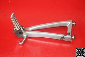 03 2003 YAMAHA YZF R6 REAR FOOTPEG PEG - Picture 1 of 8