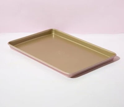 PARIS HILTON 🎀 Bandeja para hornear hoja de galletas rosa 15 x 10 pulgadas Superficie antiadherente NUEVO Foto 1 de 4