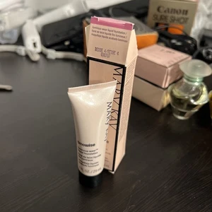 MARY KAY TIMEWISE LUMINOUS LIQUID FOUNDATION BEIGE 4 NEW IN BOX 038707 - Picture 1 of 1