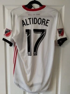 adidas MLS Toronto FC Jozy Altidore #7 Jersey Men's Medium Fast Shipping!!! - Picture 1 of 9