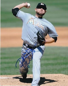 RICKY NOLASCO   FLORIDA MARLINS   ACTION SIGNED 8x10 - Picture 1 of 1