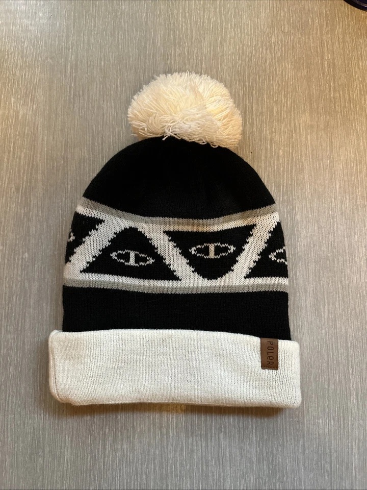 POLER Stuff Pom Gorro Tejido Gorra Campamento Vibraciones Blanco Azul Marino Exterior Esquí Poof Ball Hat Foto 1 de 4