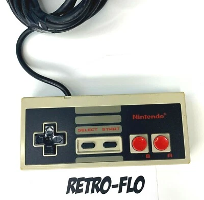 Joystick Official Nintendo NES - Vintage Retro Gaming - Model / - Image 1 of 2