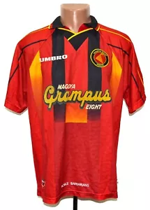 NAGOYA GRAMPUS EIGHT JAPAN 1996/1998 HOME FOOTBALL SHIRT UMBRO L - Picture 1 of 12