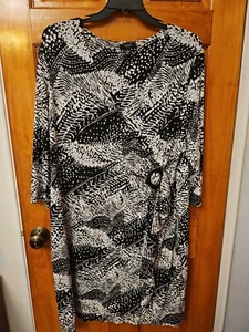 Alfani Women's White & Black Stretchable Lined Dress Size 3X NWOT - Picture 1 of 8