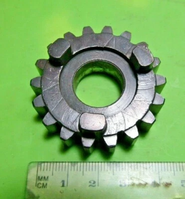 Engranaje de transmisión Montesa Cappra 250 p/n 3364.048 y 33.64.048 NOS 33M 1967 Foto 1 de 4