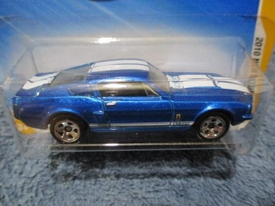 Hot Wheels 2010 nuevos modelos serie, '67 Shelby GT-500. #01/44 Foto 1 de 2
