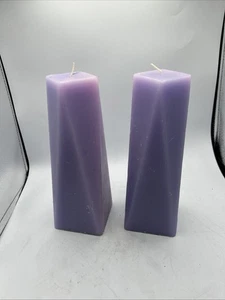 2 PartyLite DISCOVER 3 x 8,5 Obelisk Stumpenkerze S10652 Ginger Vanilla Lila? - Bild 1 von 9