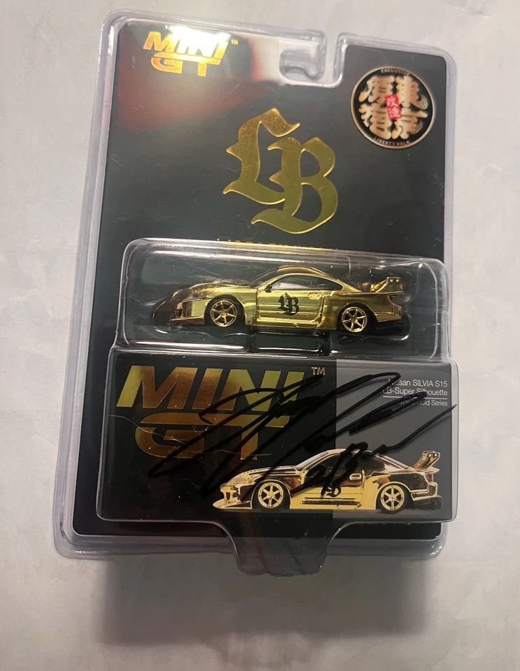 亲笔签名迷你 GT 自由行走 西尔维亚 S15 金色系列 1/64 原宿限量版 罕见 — 第 1/3 张图片