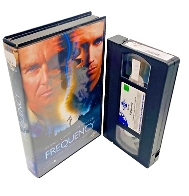 Frequency | FSK12 | 114Min. | Kinowelt | Hardbox - Bild 1 von 2