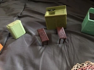 Renwal Vintage Dollhouse Furniture - Picture 1 of 7