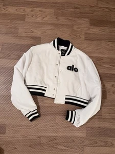 ALO WHITE Cropped G.O.A.T Jacket XS - Picture 1 of 7