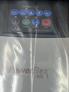(1) NUEVO Allen-Bradley PowerFlex 400 AC Drive 22C-D017N103 Ser. A 10HP 3Ph - Imagen 1 de 3