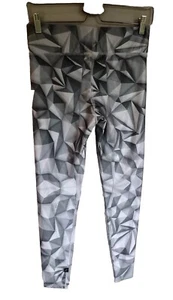 Terez Damen-Leggings weiß grau geometrisch Raumschiff Erde Größe Large L gebraucht, in einwandfreiem Zustand - Bild 1 von 8