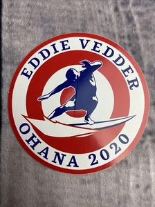 Adesivo Eddie Vedder Ohana Festival 2020 Rosso Bianco Surfer Round Pearl Jam (PJ1) - Foto 1 di 2
