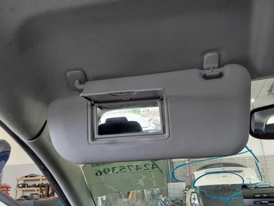 Driver Left Sun Visor Without Sunroof With Mirror Fits 04-09 MAZDA 3 3037444 - Image 1 of 4