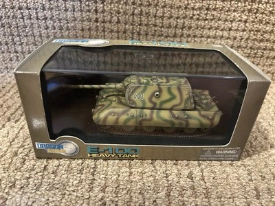 Dragon Armor 1:72 E-100 Heavy Tank, Brandenburg Gate, Berlin 1945, No. 60155 - Image 1 of 4