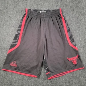 Vintage NBA Chicago Bulls x Adidas Limited Edition Basketball Shorts Men Med 778 - Picture 1 of 12