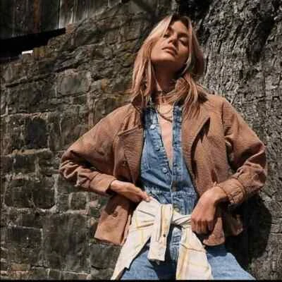 Chaqueta Corta Free People Remi Marrón Cordón Neutro Manga Dolman Utilitaria Talla XS Foto 1 de 4