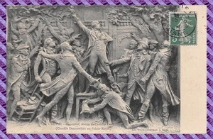 Postcard - Guise Bas Relief Of The Statue Of Camille Desmoulins - Picture 1 of 2