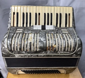 Sammlerstück: Altes Akkordeon Max Grimm Klingenthal #119 - Picture 1 of 12