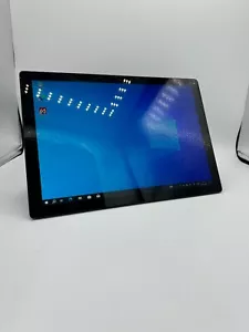 Microsoft Surface Pro 7+ 12,3" i5-1135G7 8GB 256GB W10 Pro Nero Crepa - Foto 1 di 5