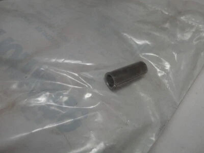 Genuine Homelite 06720 String Trimmer Spacer for z725se - Image 1 of 3