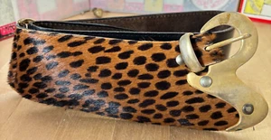 Cinturón ancho imitación leopardo glam rock, hebilla asimétrica retro 4" - Imagen 1 de 9