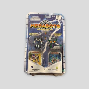 Medabots Hasbro Landmotor vs. Mega-Emperor Mini Robot Raro Nuovo Sigillato - Foto 1 di 2