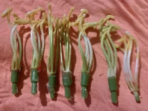 Lot Of 7 Vintage Artificial Lily Flower Pistils - Picture 1 of 2