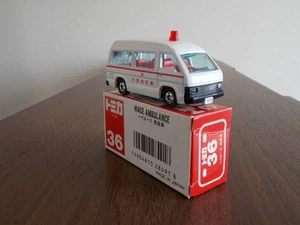 349 Red Box Japanese Hiace Ambulance Rear door opening/closing - Picture 1 of 9