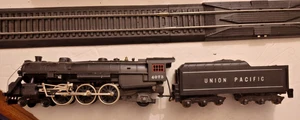 HO Scale Union Pacific 4-6-2 Steam Locomotive No 4073 - Picture 1 of 6