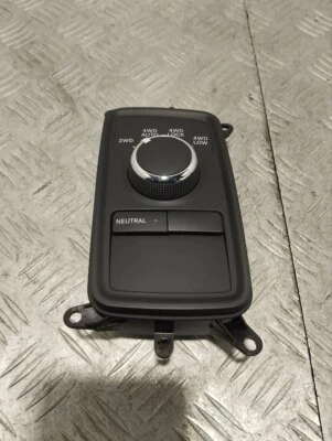 Button for differential lock Dodge RAM 1500 IV gen 2013 68142277AB - Image 1 of 4