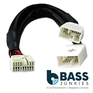 XCarlink SKU59 Honda iPod iPhone Aux In USB Adaptors Y Cable Lead - Picture 1 of 1
