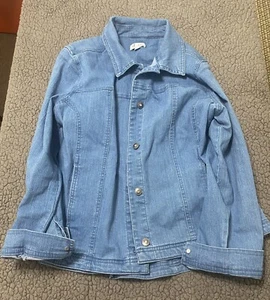 Chaqueta de mezclilla azul Denim & Company para mujer, talla grande, bolsillos de mezclilla, manga larga - Imagen 1 de 7