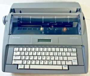 Brother SX-4000 Electronic Typewriter with LCD Digital Display Great Tested - Picture 1 of 18