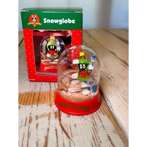 Vintage 1998 Marvin der Marsianer Urlaub Schneekugel Looney Tunes Ist-Zustand Mängel - Bild 1 von 10