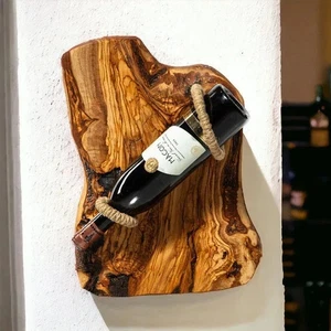 Portabotellas de vino montado en la pared de madera de olivo rústico hecho a mano con decoración de cuerda - Imagen 1 de 5