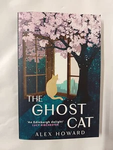 The Ghost Cat: 12 decades, 9 lives, 1 cat by Alex Howard - Imagen 1 de 7